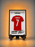Pack Légendes — Maillot encadré Cristiano Ronaldo Portugal n°7, relief 3D 21x14cm