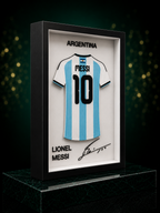 Maillot encadré Messi Argentine — vue détail du relief 3D, fait main à Lyon