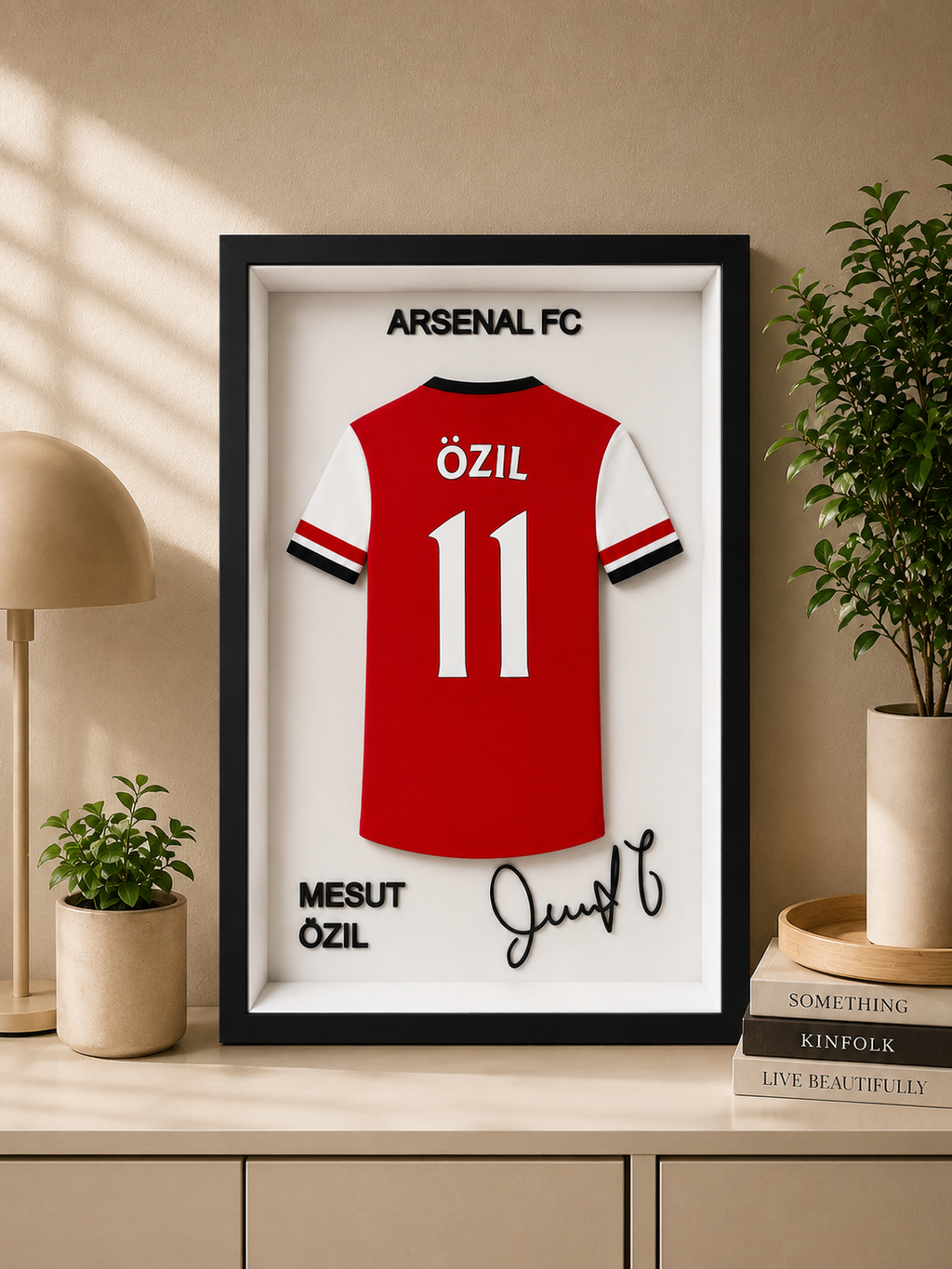 Maillot Encadré Mesut Özil | Arsenal FC