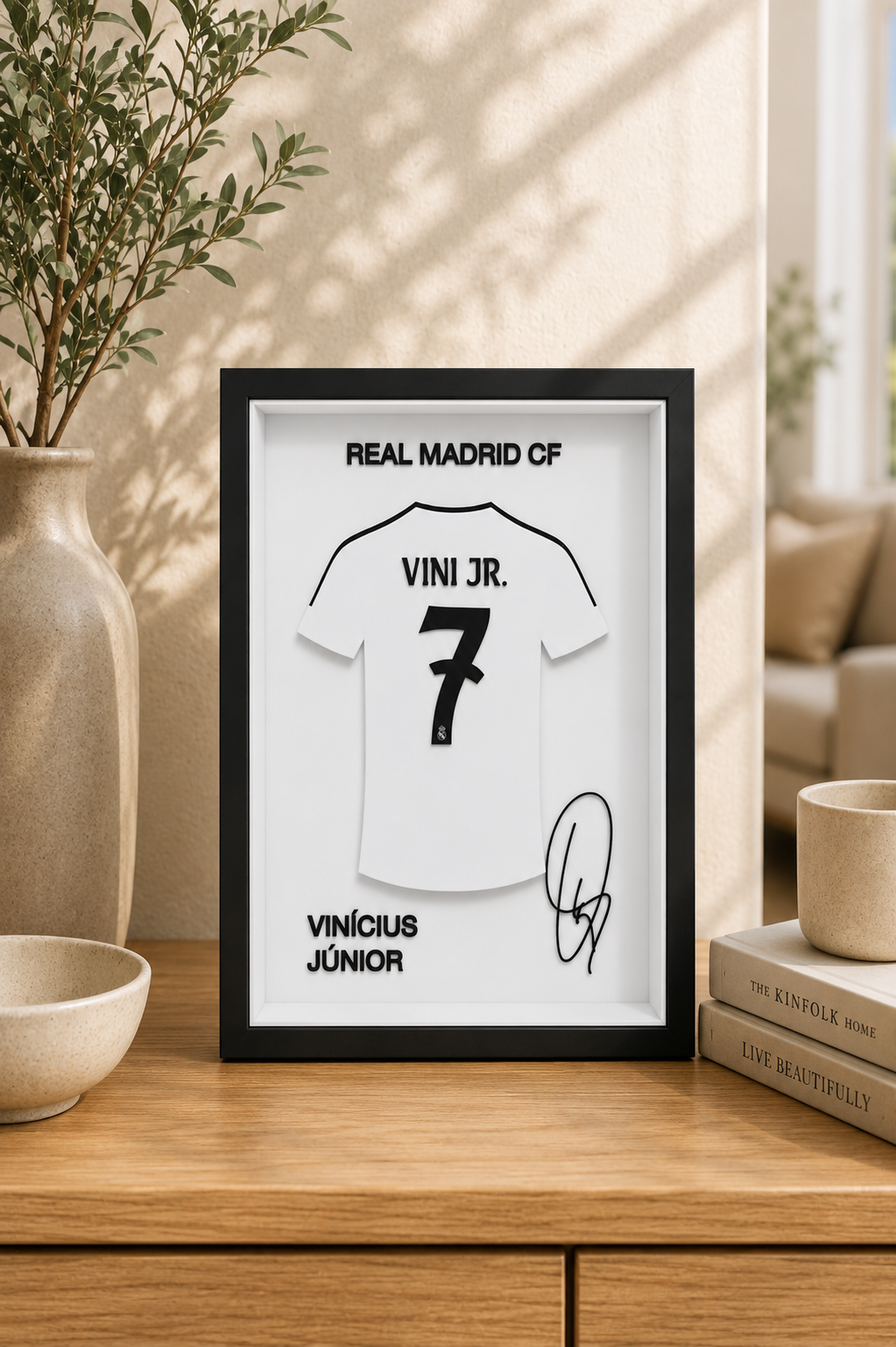 Maillot Encadrée Vinícius Junior | Real Madrid #7 | Décoration 3D Premium