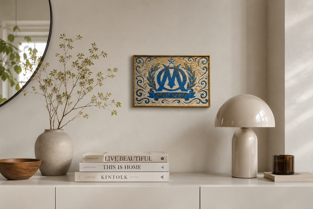 Tableau Décoratif Olympique de Marseille – Design Premium Ornemental